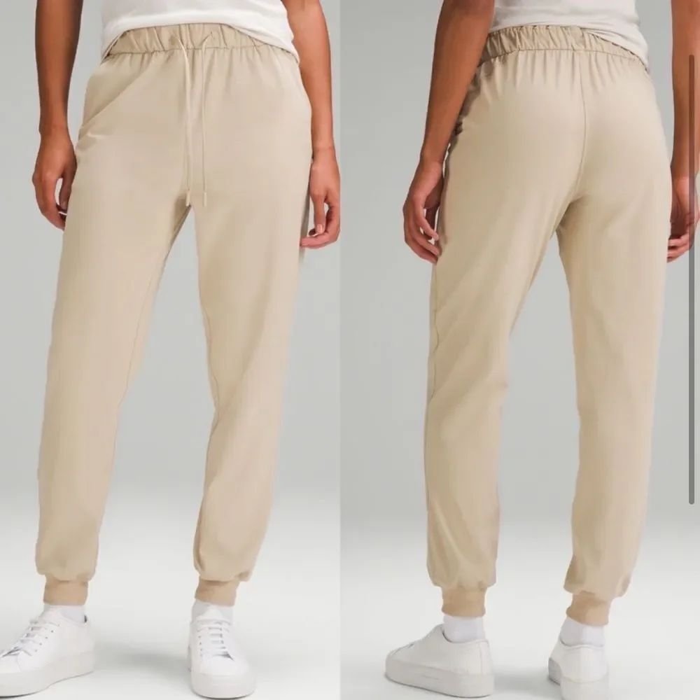 Lululemon Stretch High Rise Jogger Pants Beige Tan
